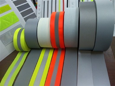 Pionier technologii najnowszych materiałów odblaskowych