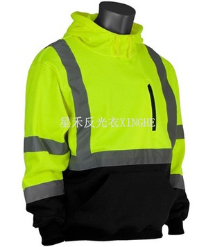 Odblaskowa czarna bluza z kapturem i dołem