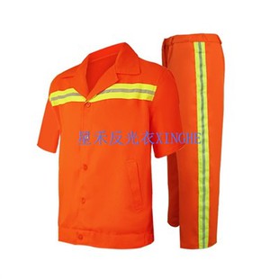 Kombinezon roboczy z paskami odblaskowymi